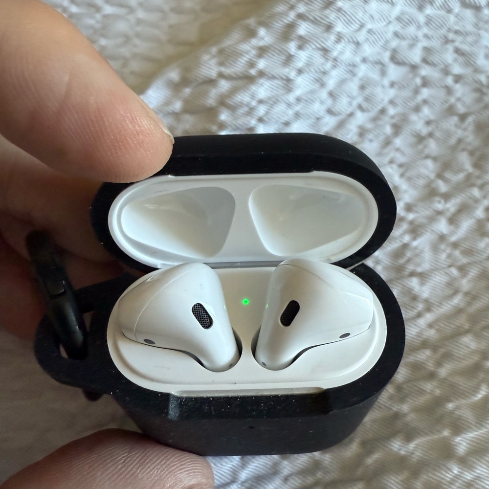 Apple AirPods 2nd Gen with Silicone Black Case